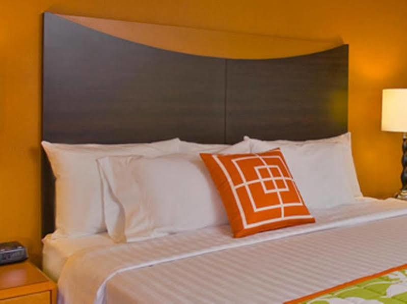 Fairfield Inn & Suites By Marriott Charleston North/Ashley Phosphate North Charleston Extérieur photo